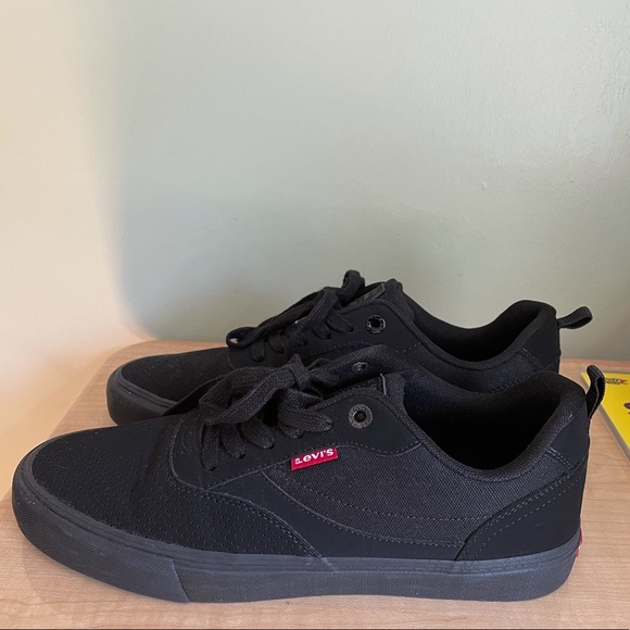 Levi's Mens Casual Contrast Trim Sneaker Shoes